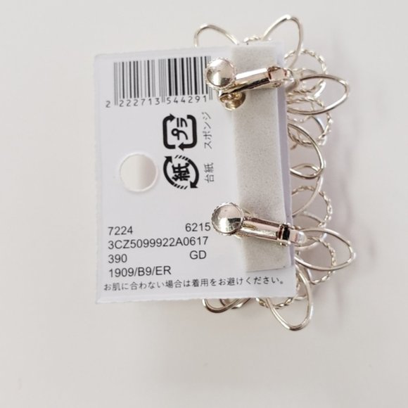 NWT Flower Cutout Earrings Horse Shoe Necklace - Picture 10 of 11